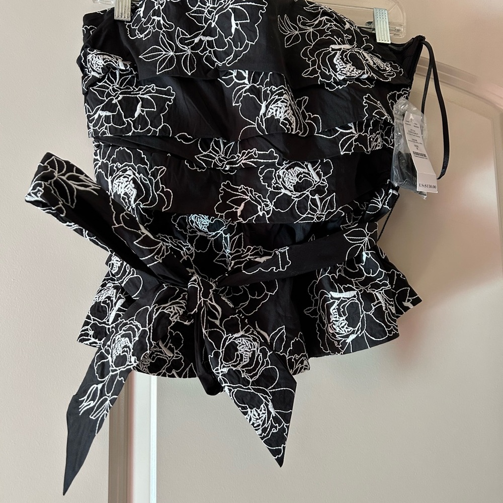 NWT Black Floral Strapless Top size 8 WHBM